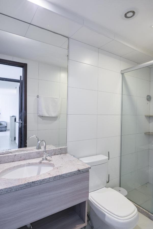Excelente Flat Em Boa Viagem 2 Quartos Beach Class Ideal Para Familia Ou Viagens De Negocio Nob2104 Apartment Recife